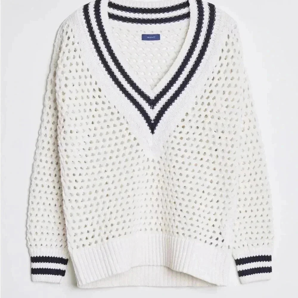 Gant White Knit V Neck Sweater NWT